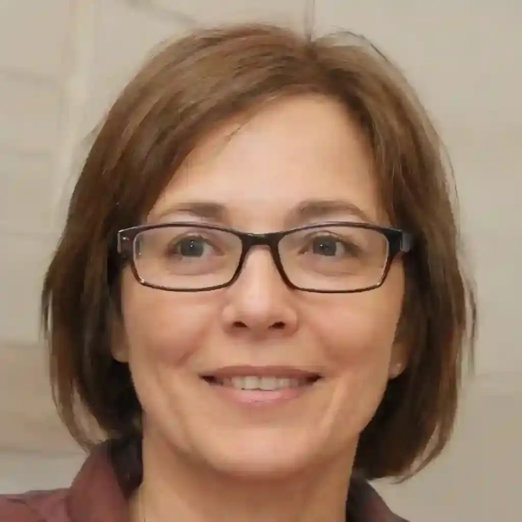 Foliprime Formulator and Medical Expert